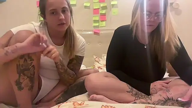 Sexyyduoxx live sex cam