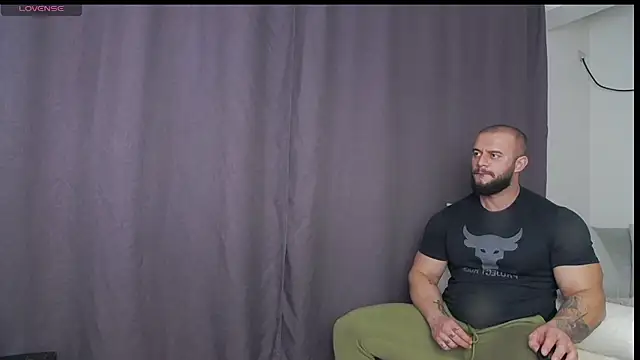 RickyMiami1 live sex cam