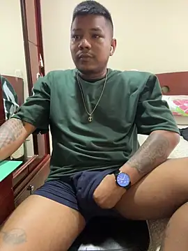 Saipadpuer30 live sex cam