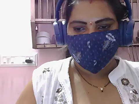 Nisha-telugu live sex cam