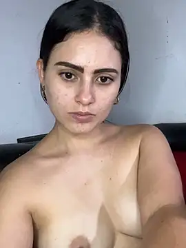 Azuna25 live sex cam