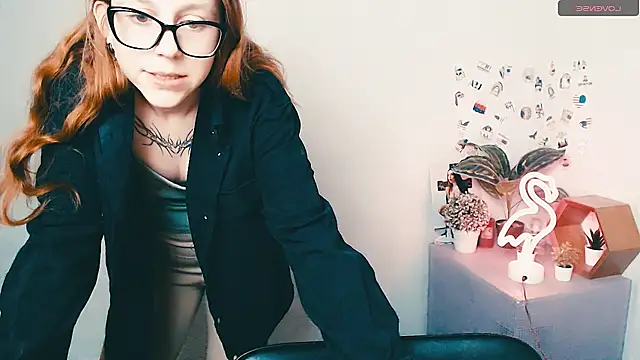 _MiraGold_ live sex cam