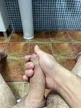 Pollon1994 live sex cam