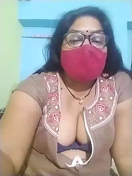 sexxyrenukaa live sex cam