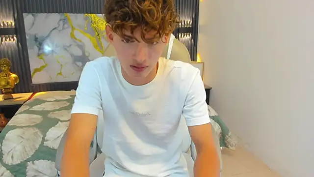 NicolasFerrer18 live sex cam