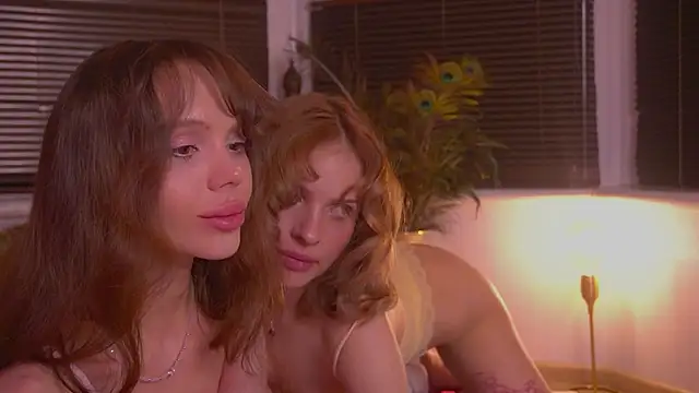 divinelights live sex cam