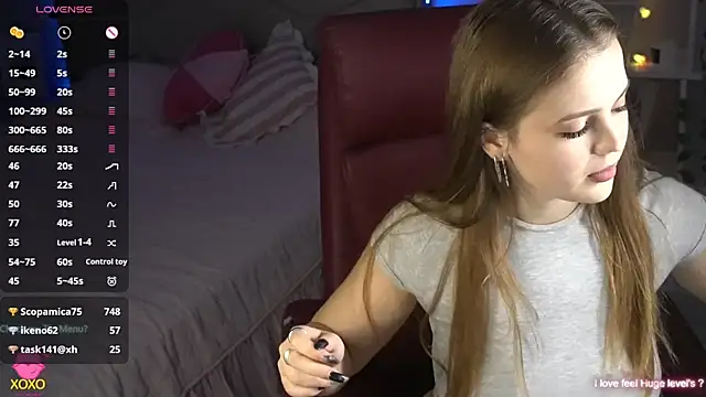 AfinaNights live sex cam