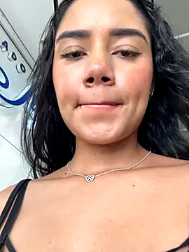 _Luana live sex cam