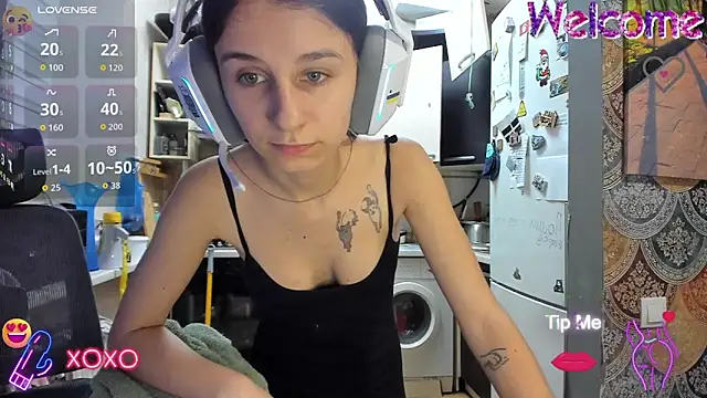 _Nika_Kik live sex cam