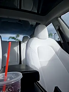 Roddog18 live sex cam