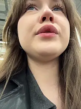 Peachy_Dream live sex cam