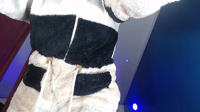 milu23__ live sex cam