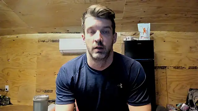 Kenny_Kyle's Stripchat show and profile