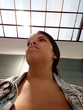 Nathaly_12 live sex cam