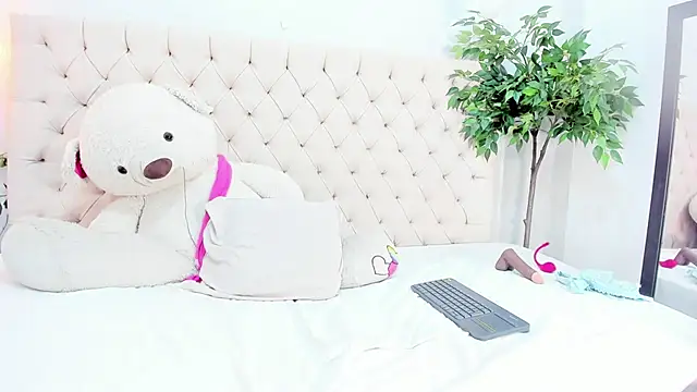 Victoria_Coleman live sex cam