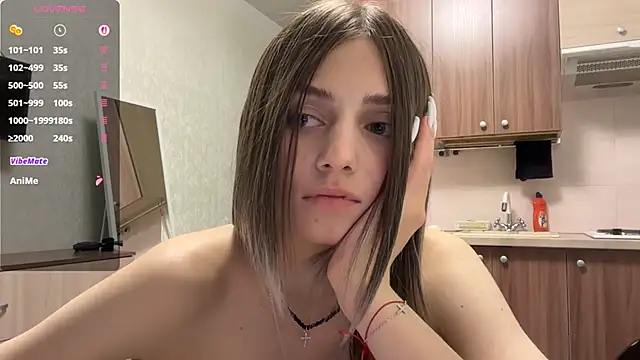 AidaGloshen live sex cam