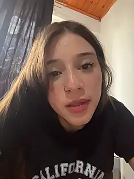 EvaLuxxe live sex cam