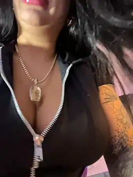 kiim_taaylor live sex cam