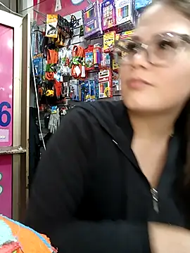 Vale_Saenzz live sex cam