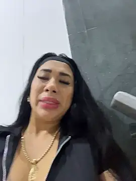 kiim_taaylor live sex cam