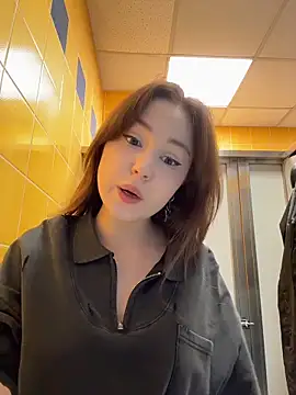 Peachy_Dream live sex cam