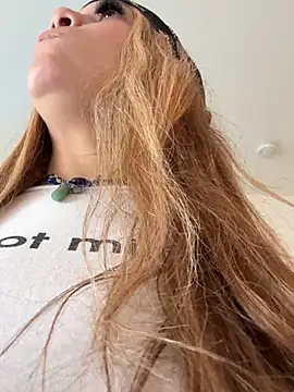 Bigbuttbrooklynn live sex cam