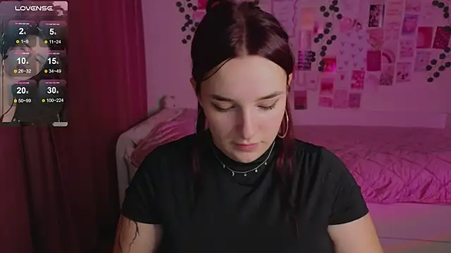 Iwi_wi_wi live sex cam