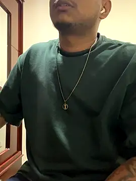 Saipadpuer30 live sex cam