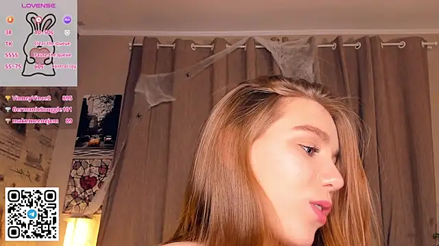 TienKnous live sex cam