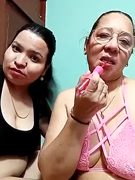 MATTHEW_MRANDA live sex cam