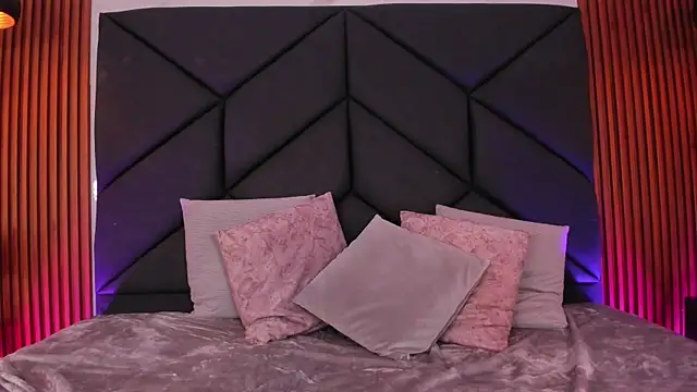 Alejandra_Vives live sex cam