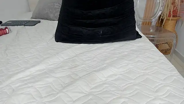 Azahara_Amin_ live sex cam