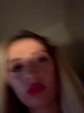 yaprakmericc live sex cam