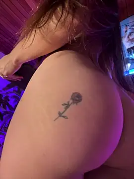 VioletaSubmissive live sex cam