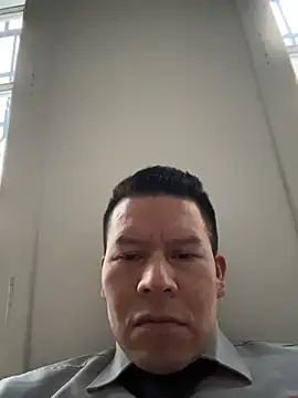 Manu0586 live sex cam