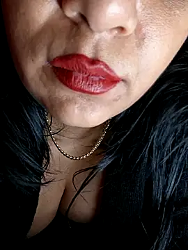 AmyCubes live sex cam