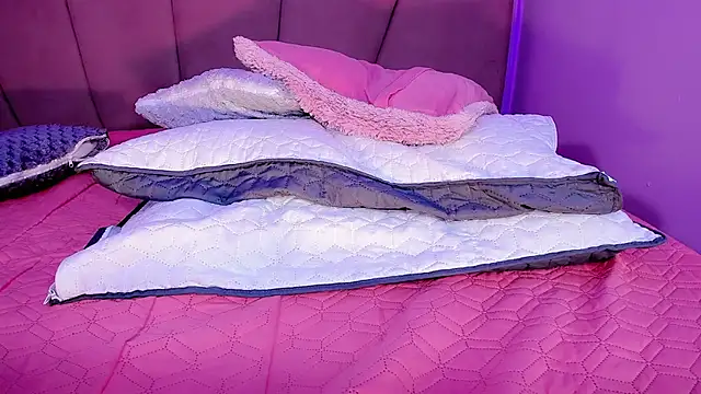 ValeriaAguilar live sex cam