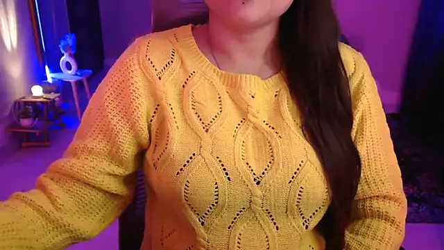 Mitikaa live sex cam