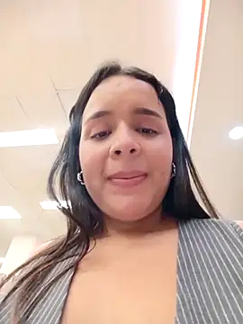 Julieth_hot-69 live sex cam