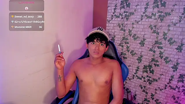 Noah_Smith04 live sex cam