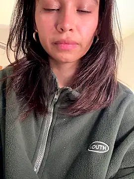 Adriennesexxx live sex cam