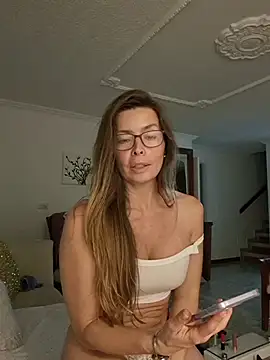 karina_warthon live sex cam