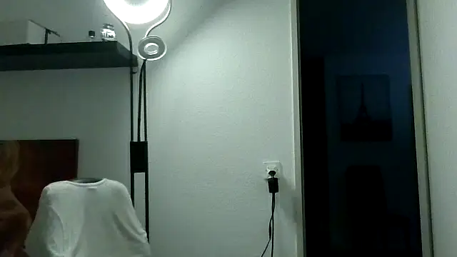 alpha-hunk live sex cam