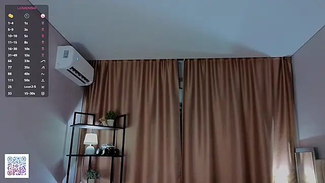 AngelenaCrittendon live sex cam