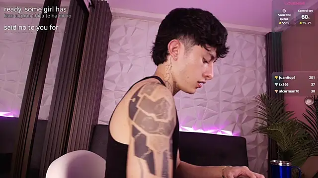 troy_rouge live sex cam