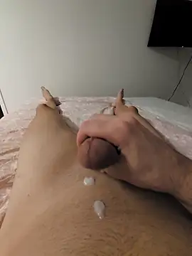 elvezzukegyutt33 live sex cam