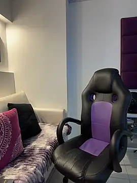 AdrianRinaldi live sex cam