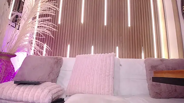 Aniie_Doll live sex cam