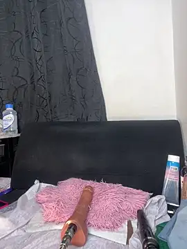 chiquimaturesexy live sex cam