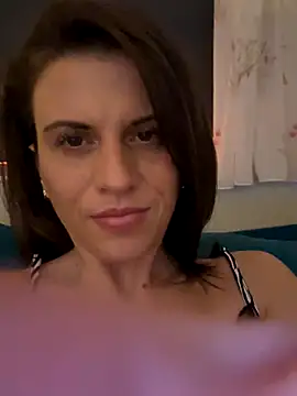 ScarlettNoirr live sex cam